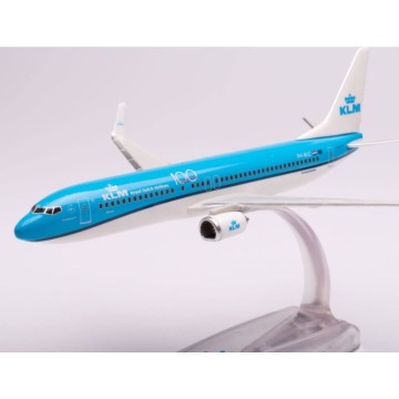 KLM Boeing 737-800 PH-BGC...
