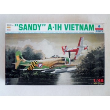 SANDY A-1H VITNAM 1/48