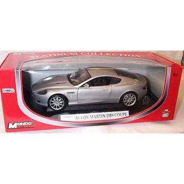 Aston Martin DB9 1:18